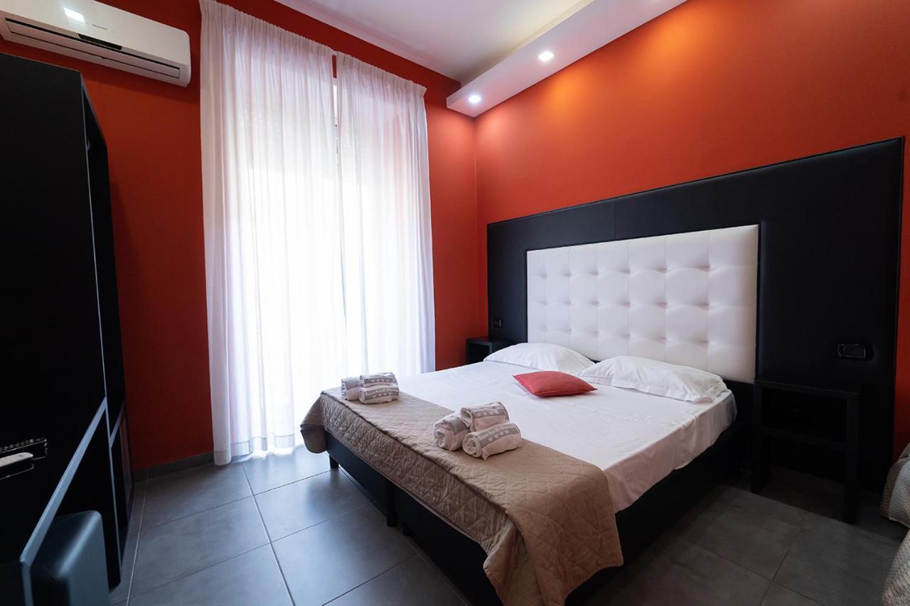 Royal Art H Spaccanapoli, By Clapa Group