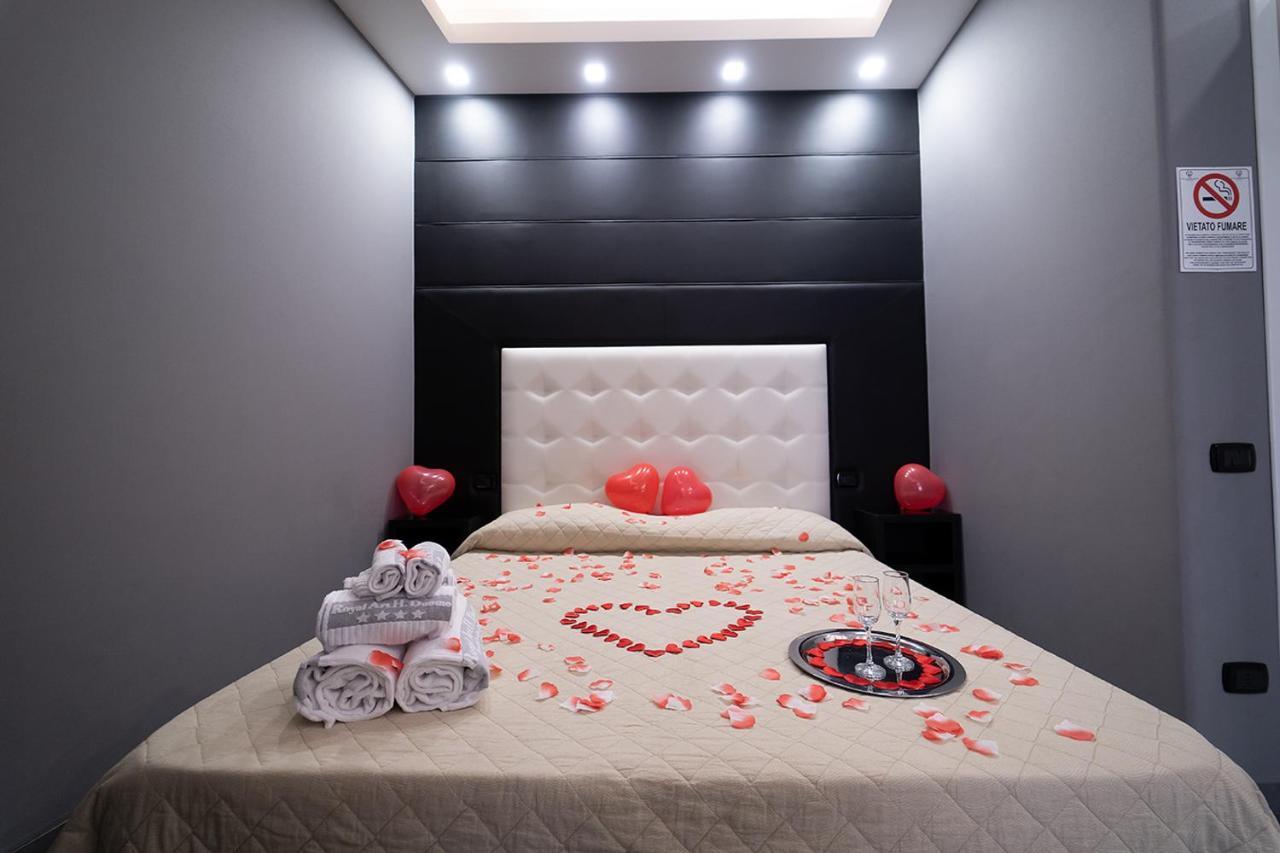 Royal Art H Spaccanapoli, By Clapa Group Affittacamere 2*