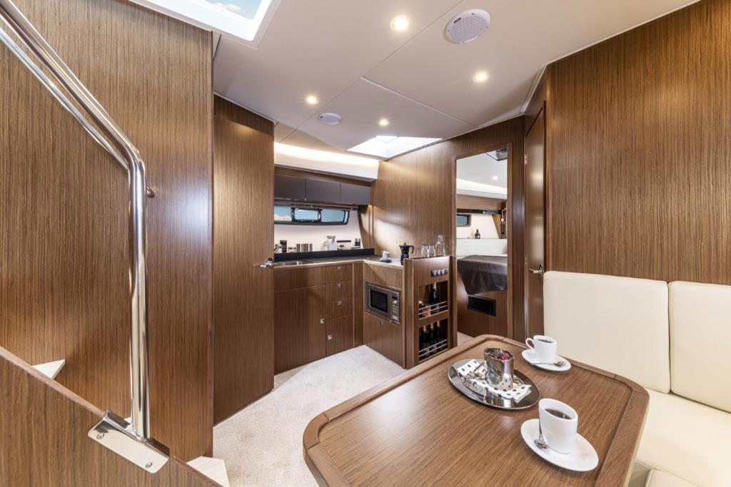 Affittacamere Royal Art H Spaccanapoli, By Clapa Group Napoli