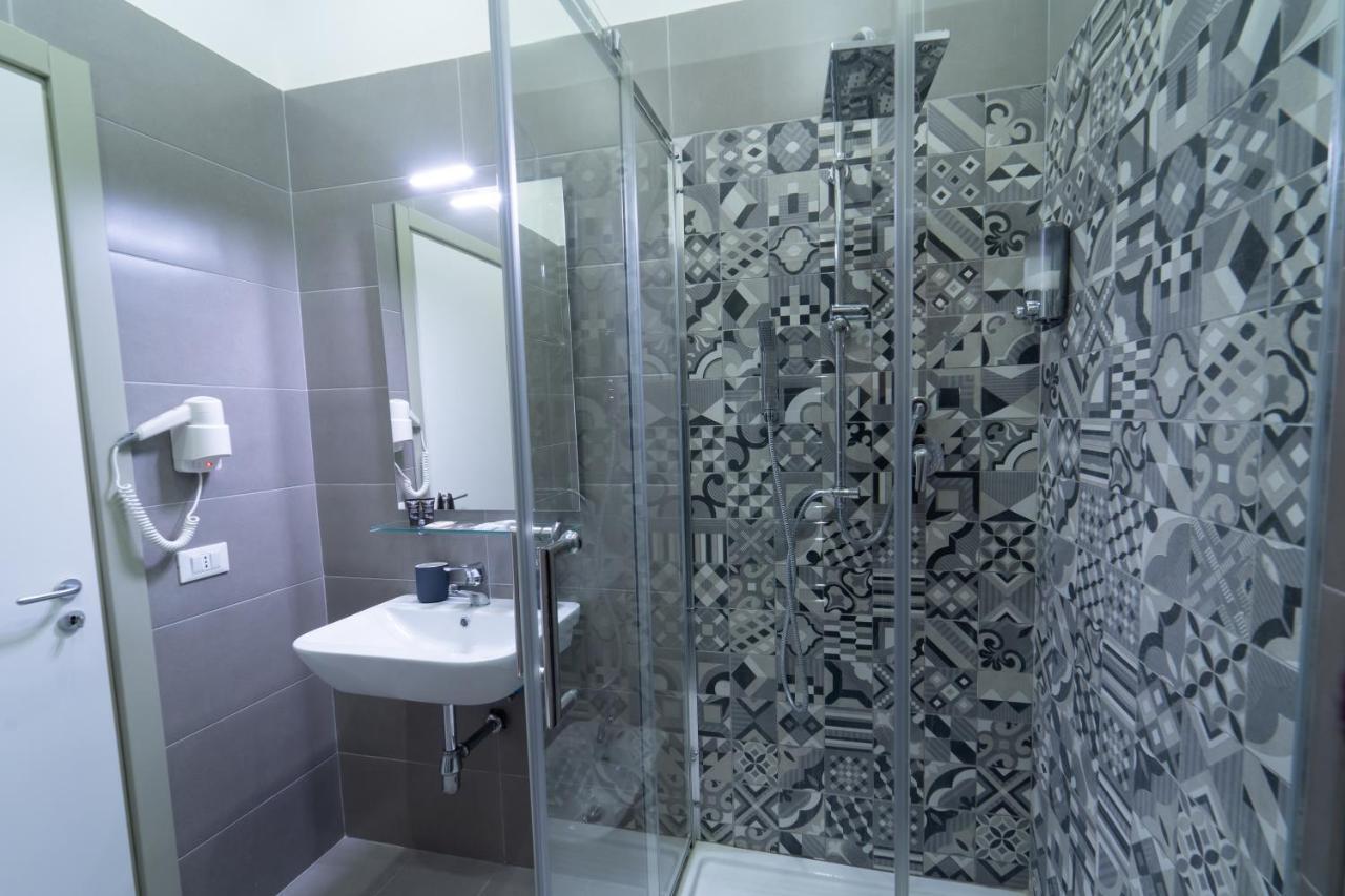 Royal Art H Spaccanapoli, By Clapa Group 2*